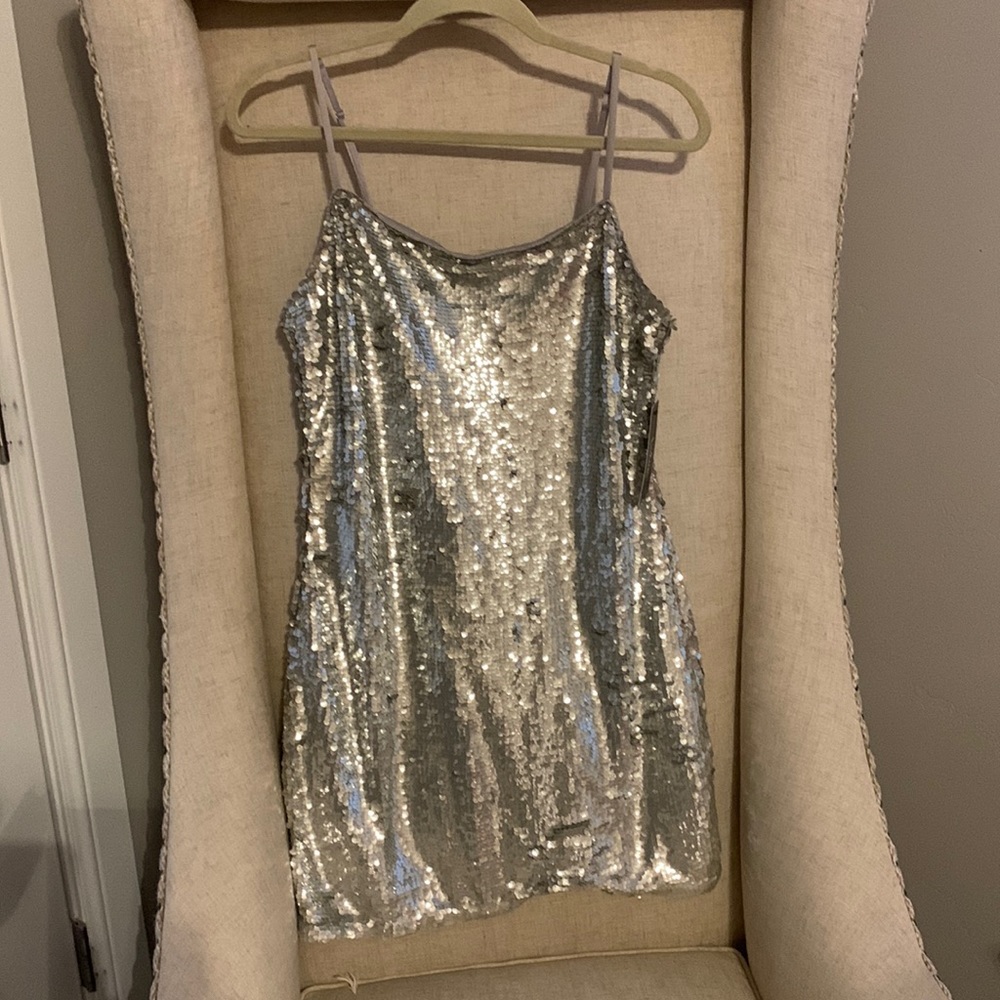 Lulus silver sequin dress NWT XL